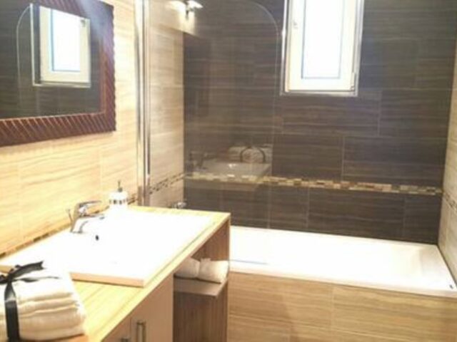 Fantastic design APT in Dohány street 6+2 guests