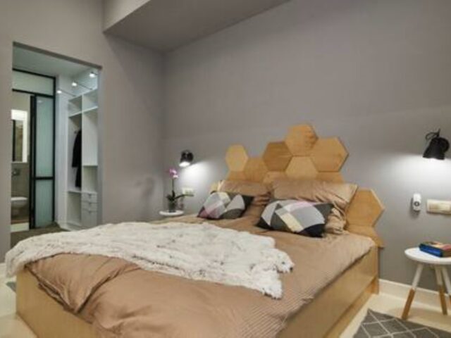 140 m2 unique design flat with 3 bathrooms