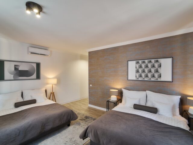 Amazing design flat in Dohány street with balcony