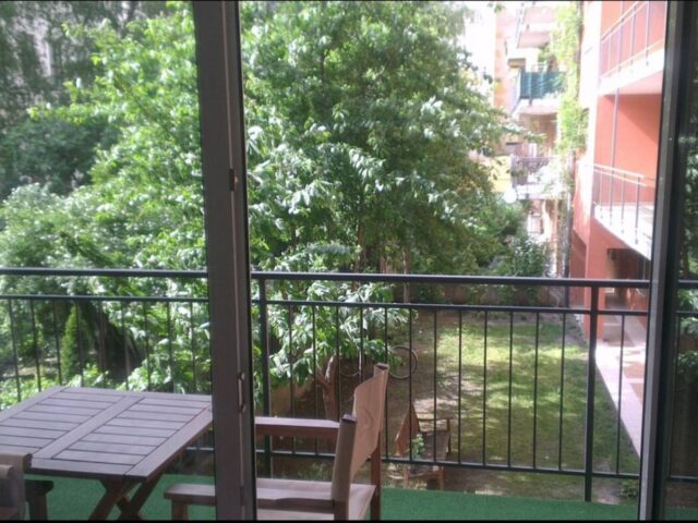 One bedroom modern apartment