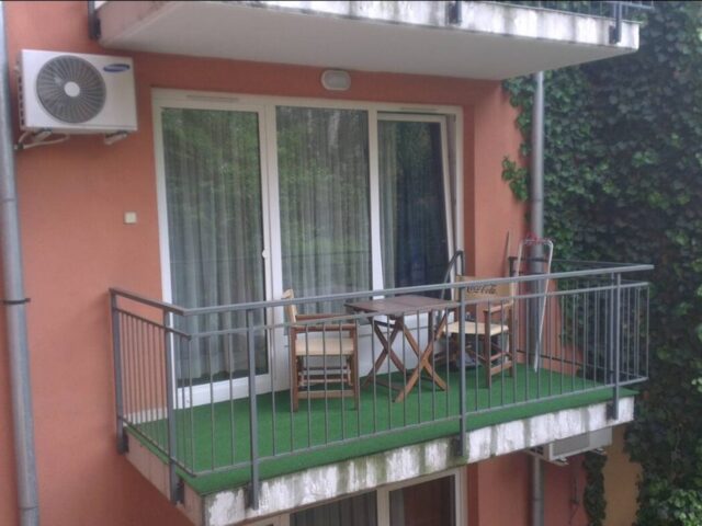 One bedroom modern apartment