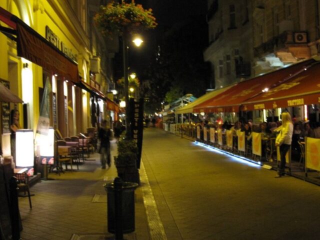 One bedroom modern apartment