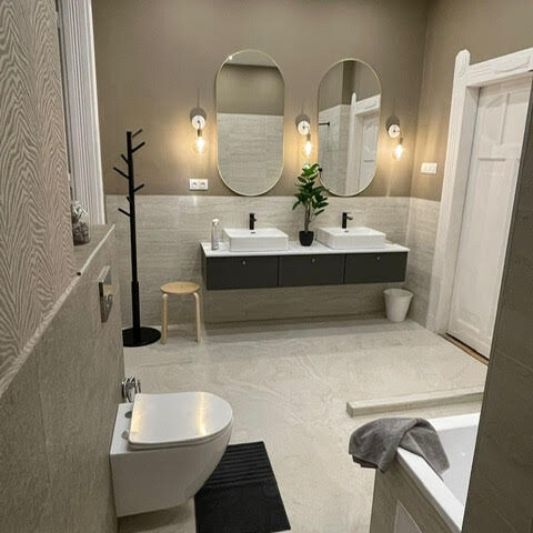 ORANGEHOMES Panthera Luxury Apartment