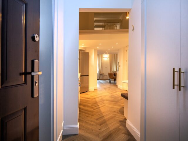 OrangeHomes Luxury apartment next to Gellért Hill