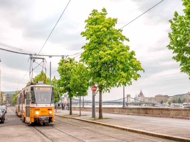 OrangeHomes Luxury apartment next to Gellért Hill