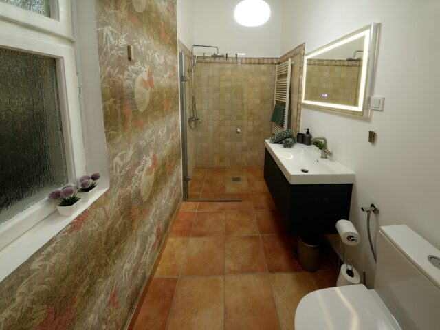 ORANGEHOMES Urban elegance apartment