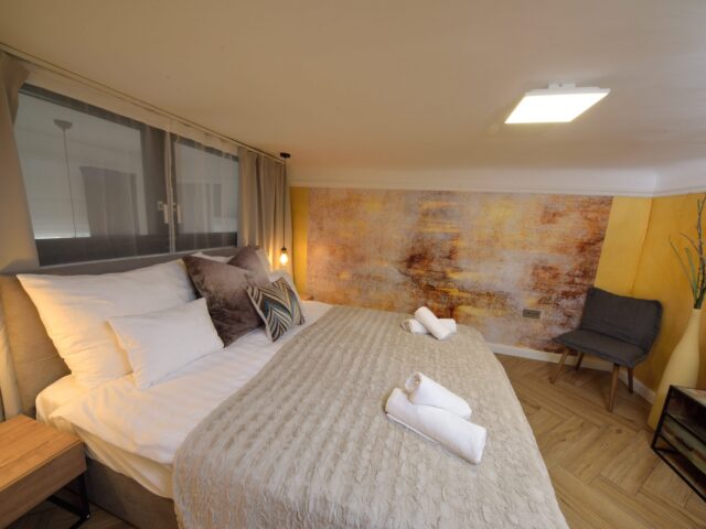 ORANGEHOMES Urban elegance apartment