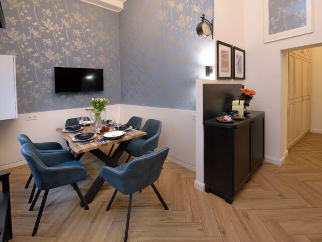 ORANGEHOMES Urban elegance apartment