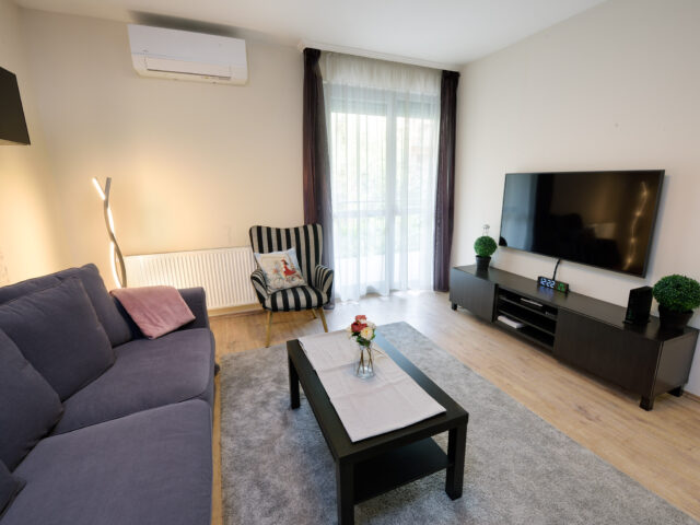 OrangeHomes Garden View Friendly Home