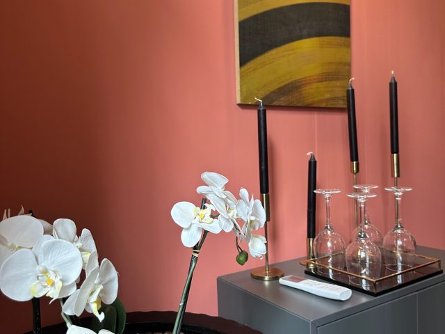 OrangeHomes Pop 36 | 2 bedroom Ap. near Parliament