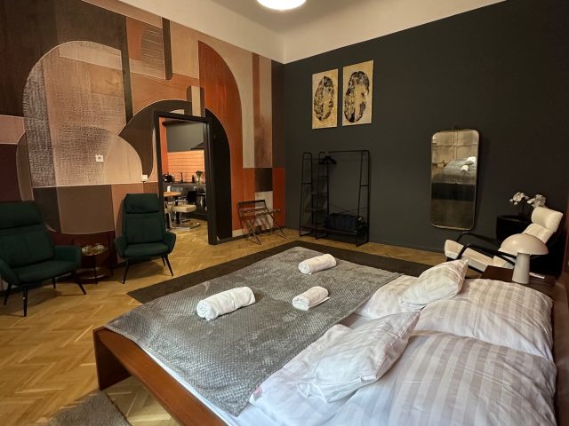 OrangeHomes Pop 36 | 2 bedroom Ap. near Parliament