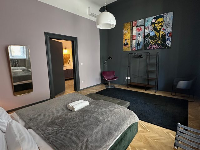 OrangeHomes Pop 36 | 2 bedroom Ap. near Parliament